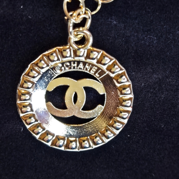 Coco Chanel Pendant Necklace 20" - Picture 7 of 9